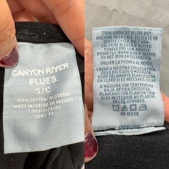 Canyon River Blues Y2K Black Graphic Baby Tee Butterfly Sparkly - Picture 8 of 8